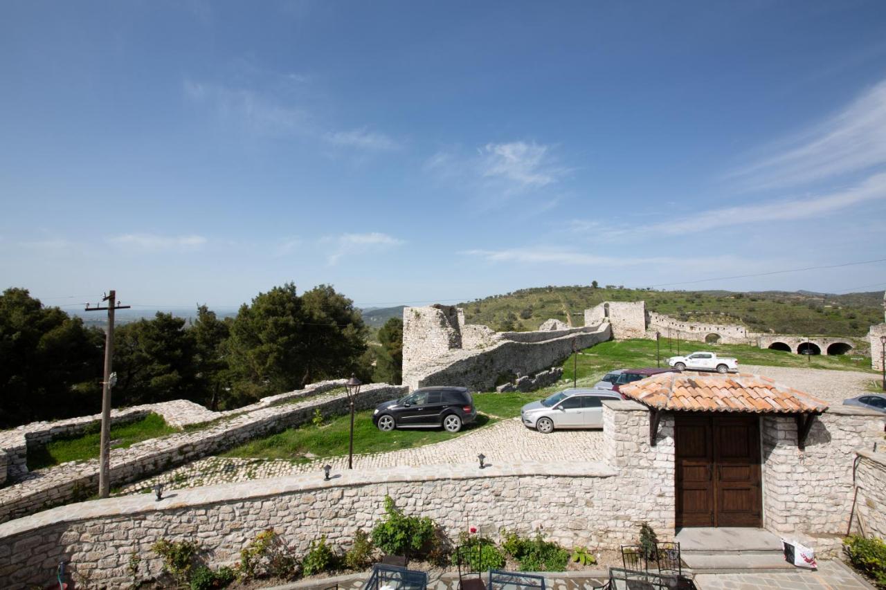 Berati Castle Hotel Eksteriør billede